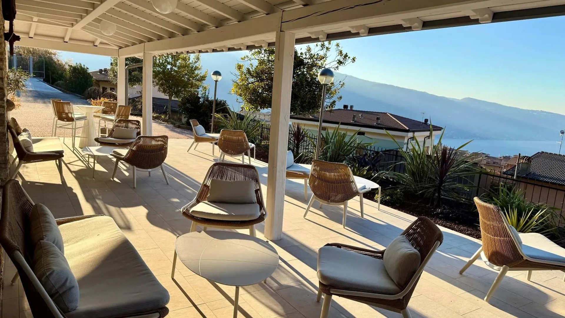 Hotel Miomio Tignale 4*,  Italien